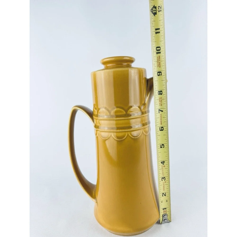 Vintage 1960 Homer Laughlin Yellow Gold Harvest Coventry Castilian Tea Pot w Lid